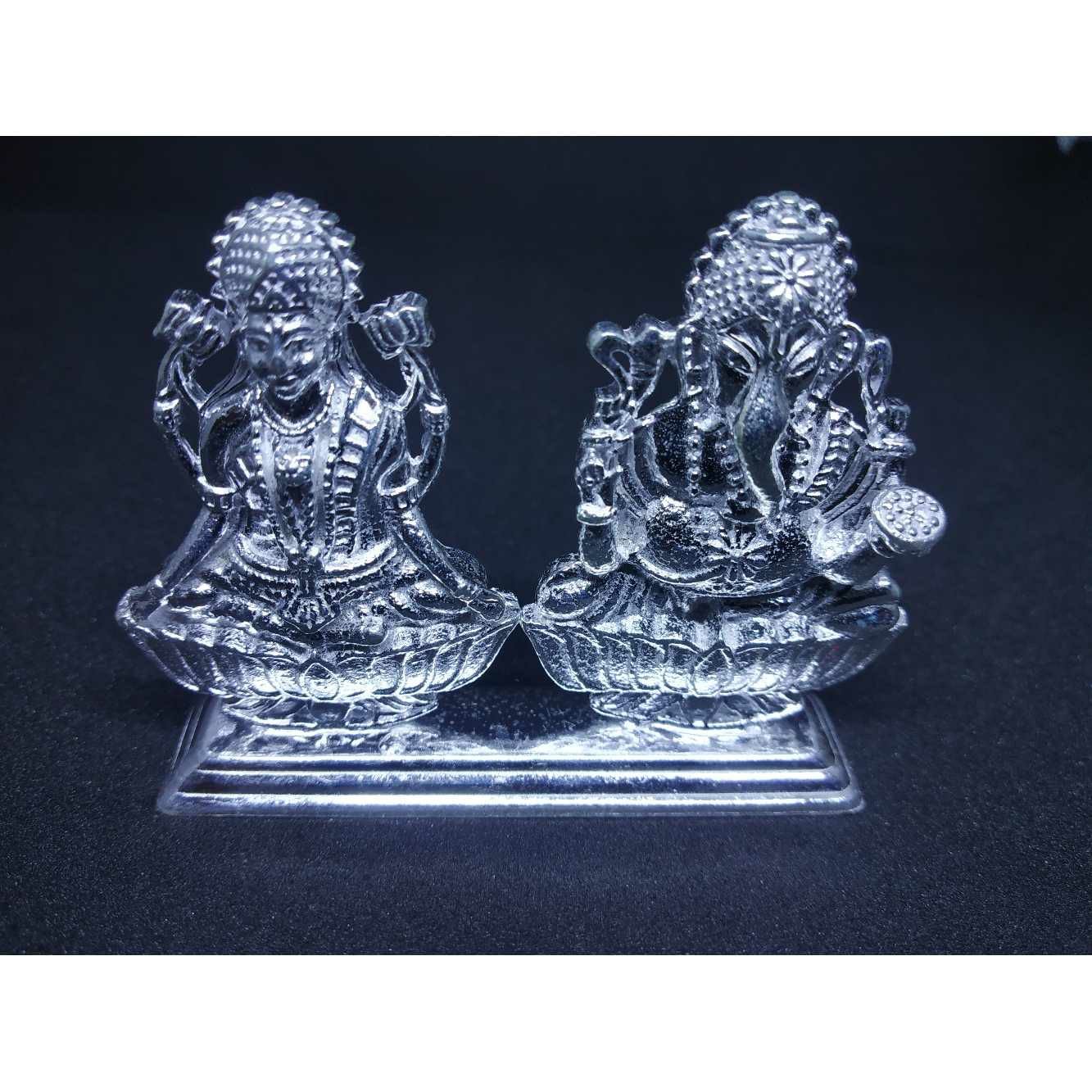 Laxmi-ganesh joint antique waks casting murti(bhagvan,god)