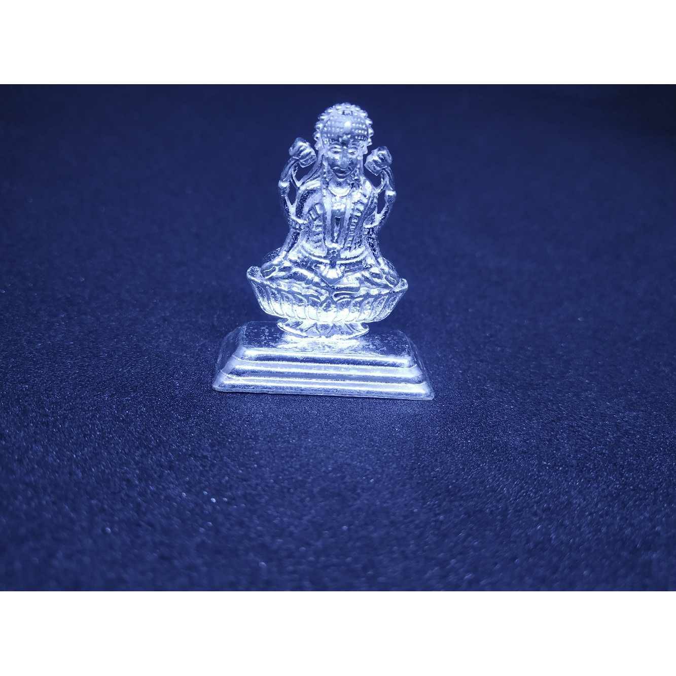 Single Small Laxmi Indian Style Finish Casting Murti(Bhagvan,God)